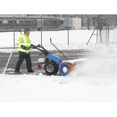 https://greenstripe.net/Content/site-images/product-images/v-637666104380000000/mw-400/mh-400/452935-630-with-snow-brush-working3-png.png
