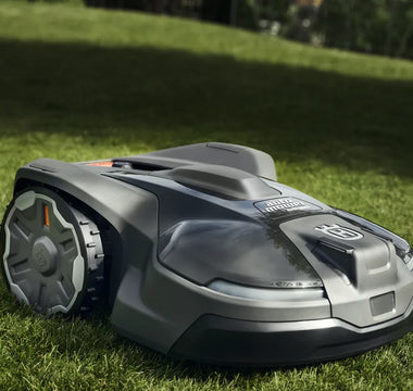 Choosing the Right Robotic Lawn Mower for Your Garden