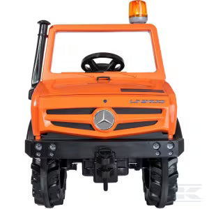 R038237 Unimog service vehicle
